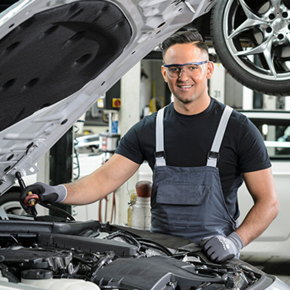 Automobil-Assistent/in EBA