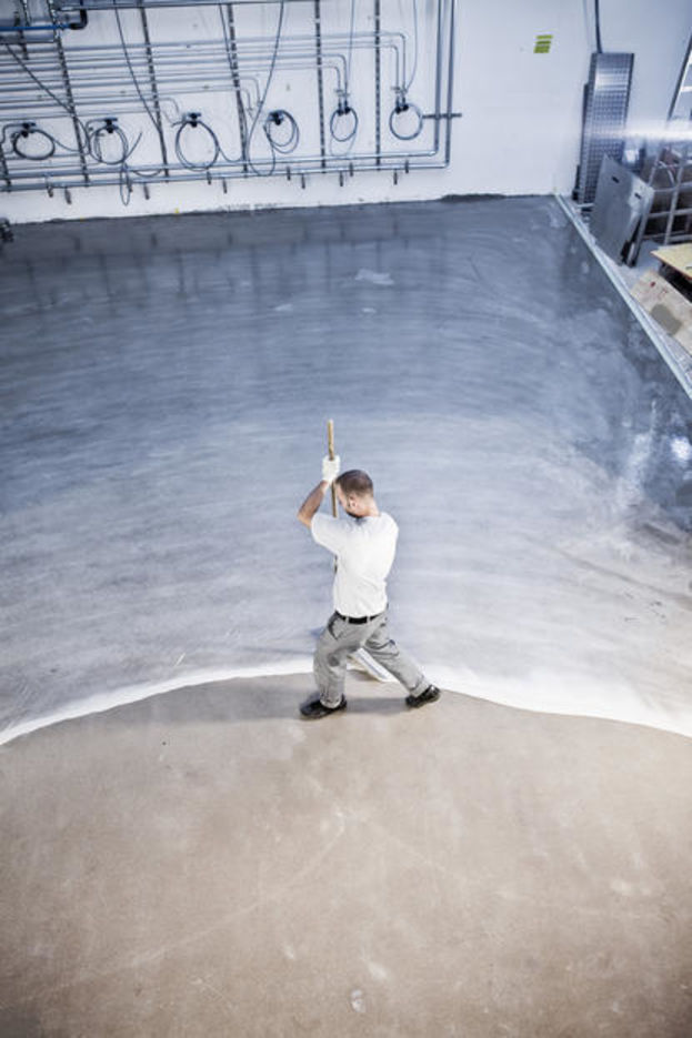 Industrie- und Unterlagsbodenbauer/in EFZ / Industrie- und Unterlagsbodenbaupraktiker/in EBA