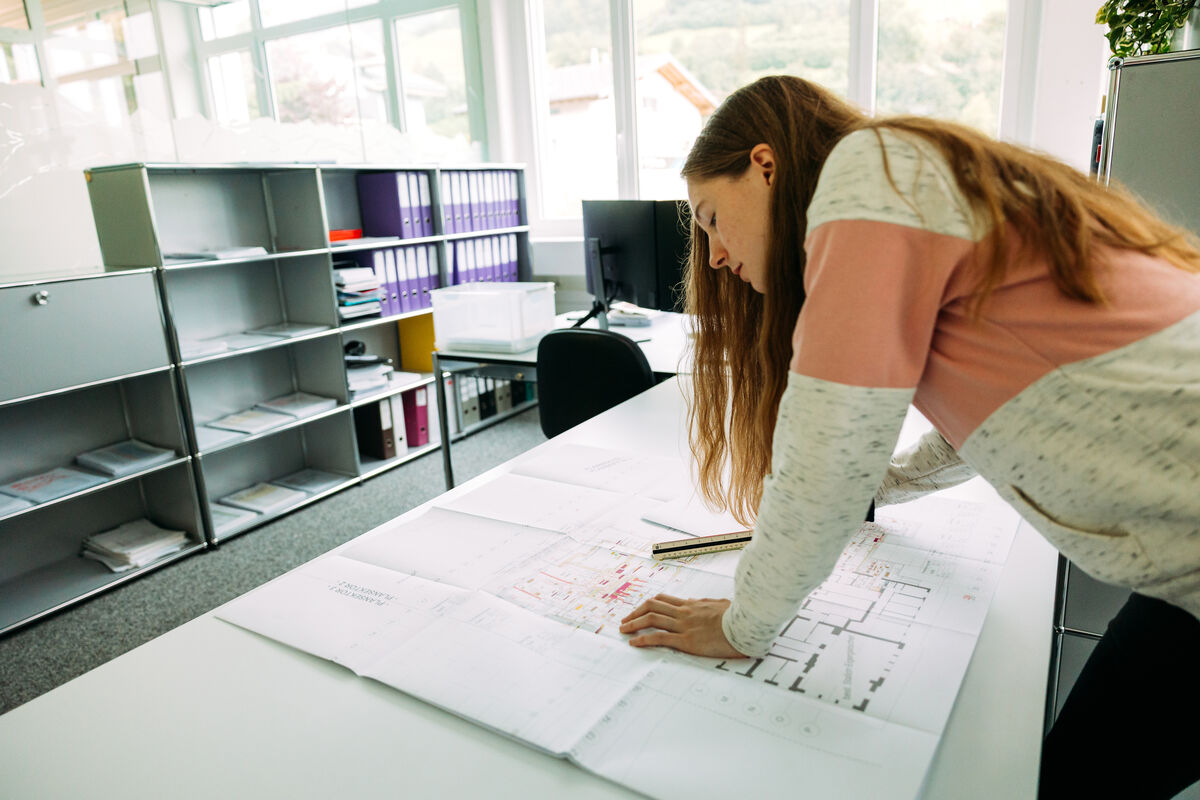 Entdecke die Welt der Elektroplaner:innen