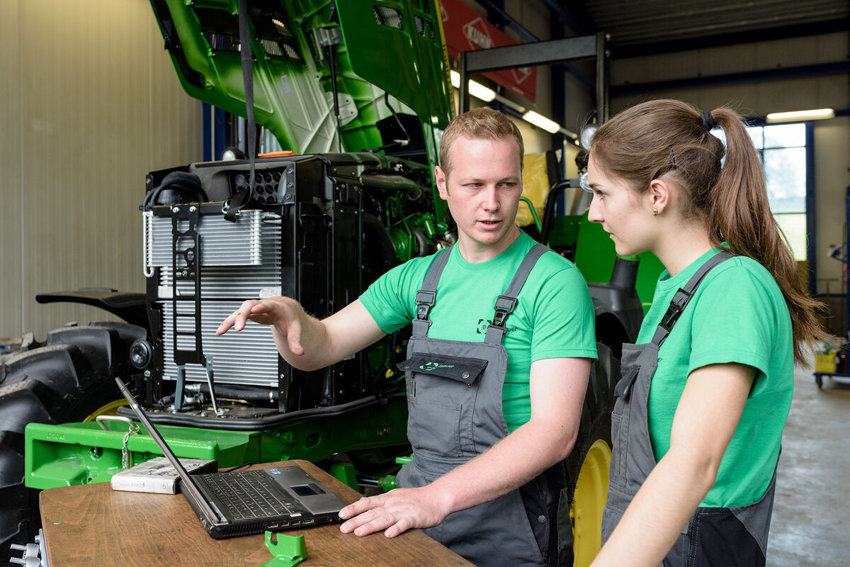 Landmaschinenmechaniker/in